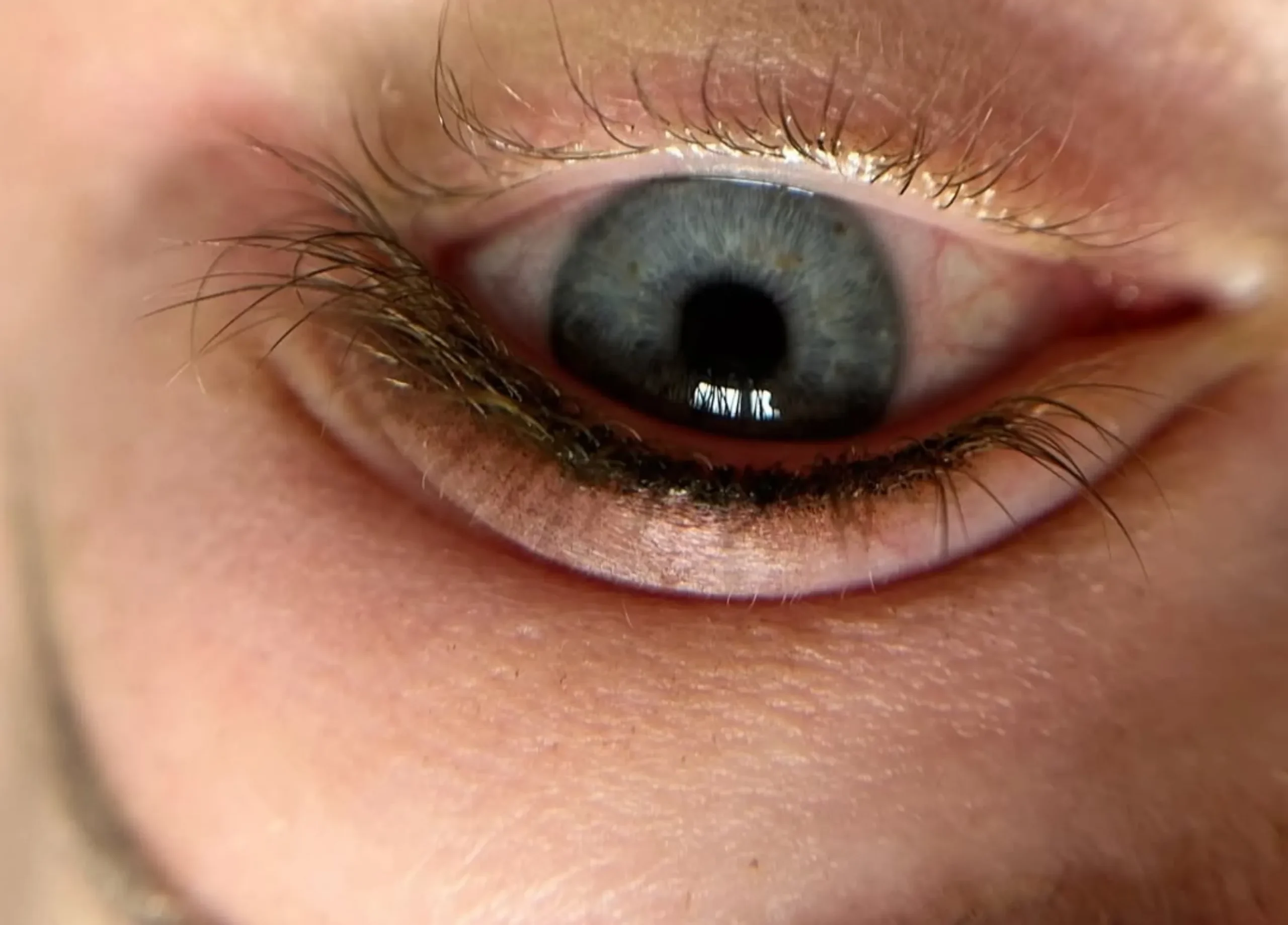 microblading eyeliner